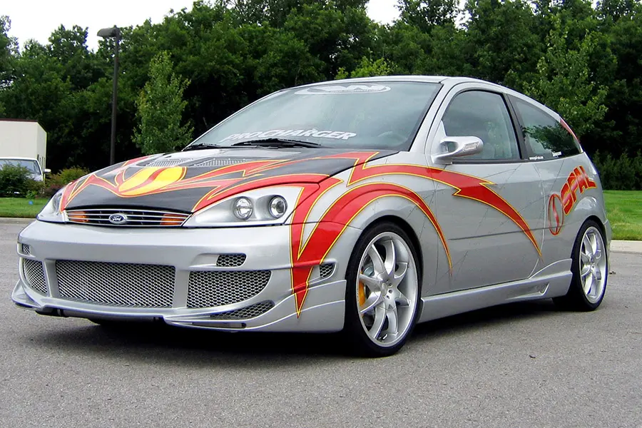 2003-2000-FORD-FOCUS-front end