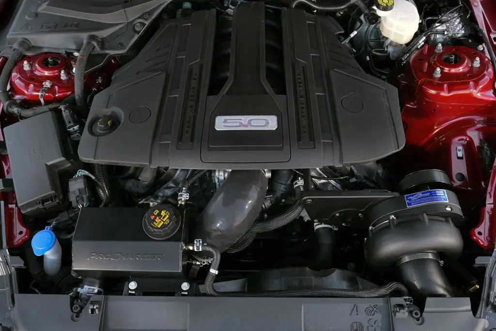 2021-Mustang-Gt-underhood