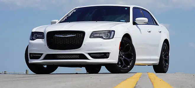 Chrysler 300 HEMI V8 supercharger kit
