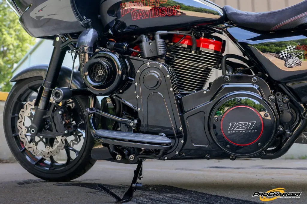 2025 Harley-Davidson M8 Supercharger side