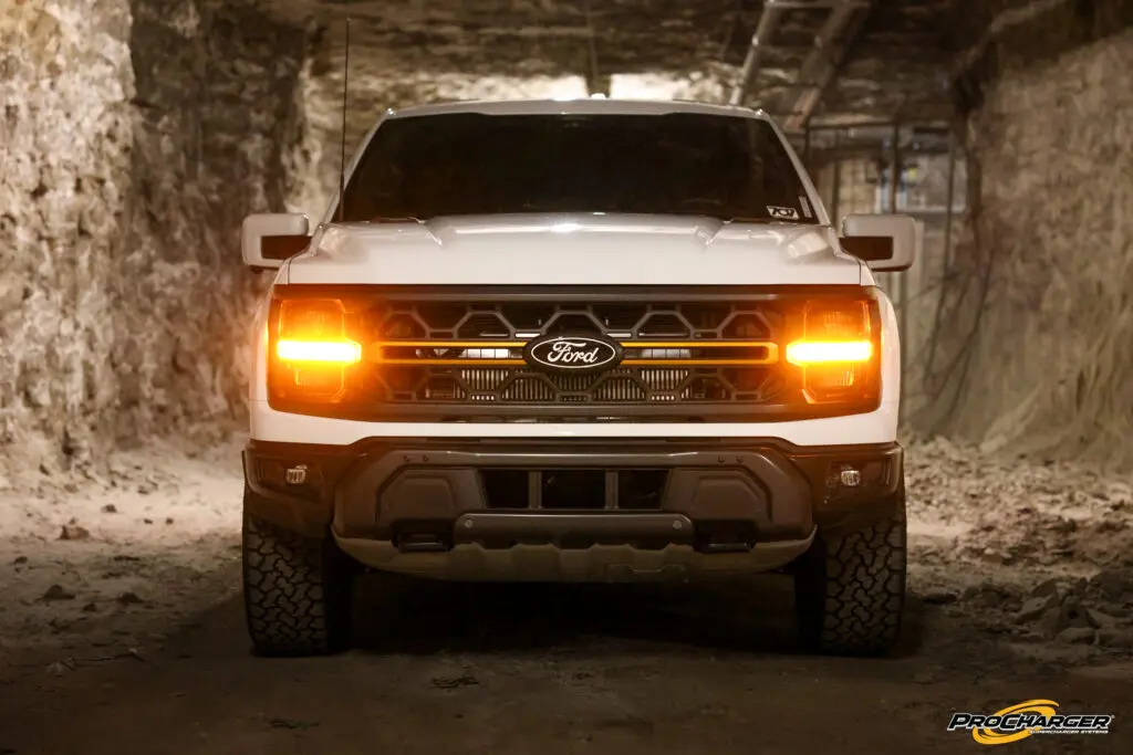 FORD F-150 TREMOR FRONT END