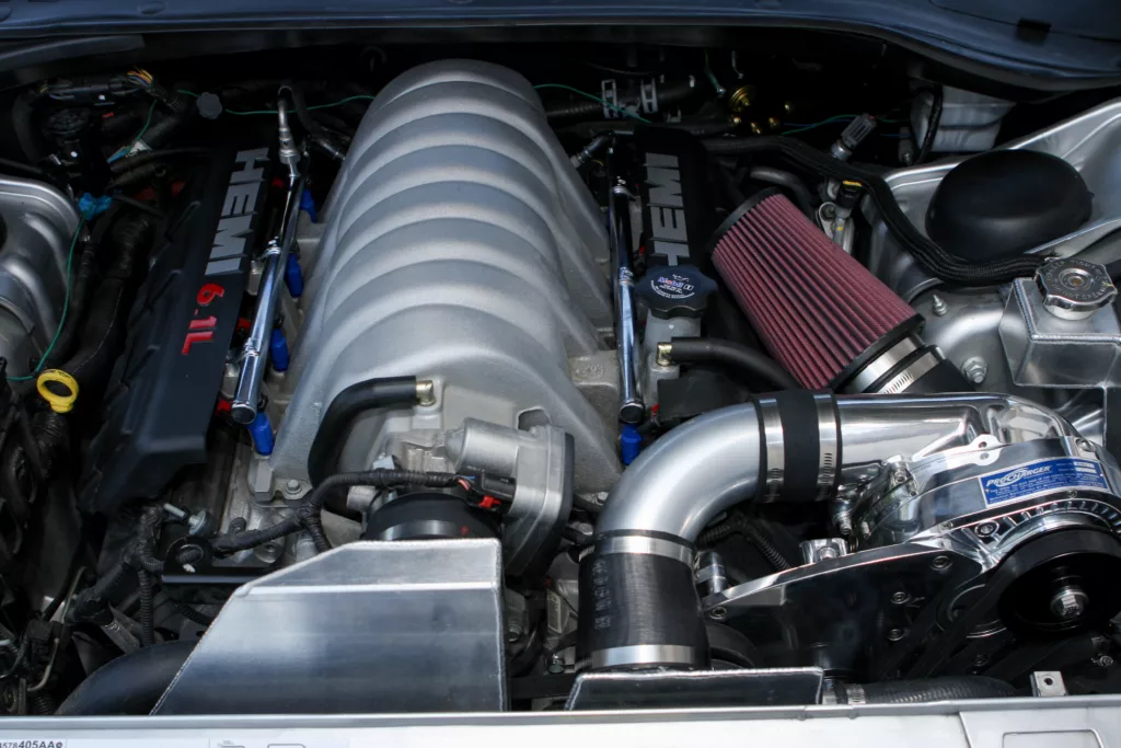 2007 Chrysler 300 6.1 ProCharged underhood silver