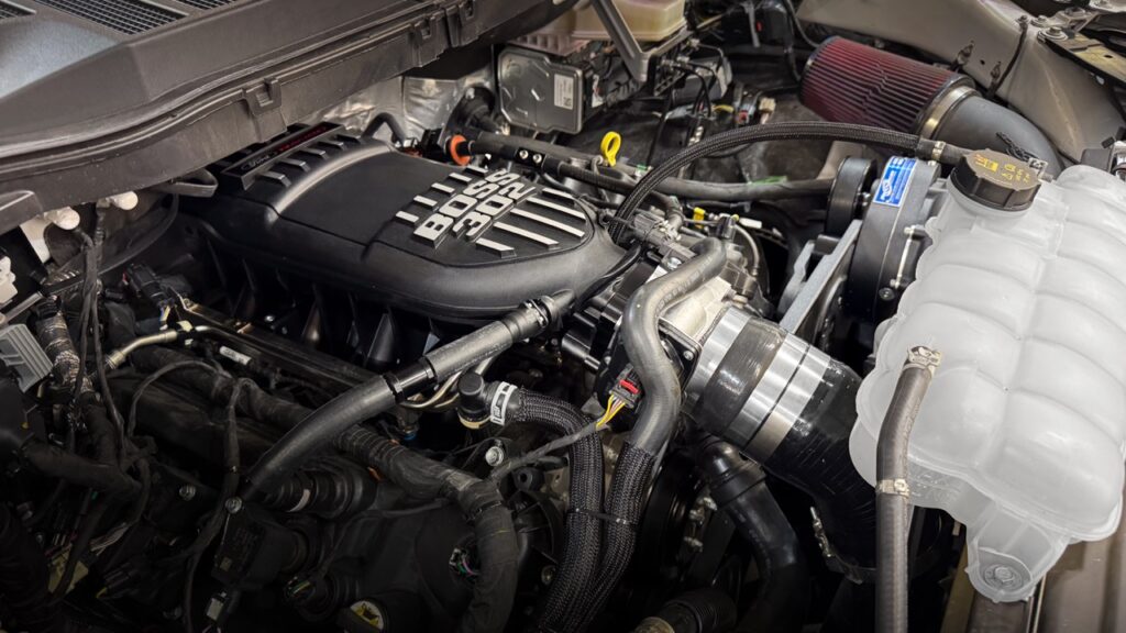 F150 ENGINE BAY